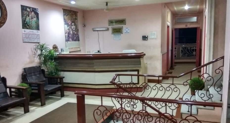 undefined Hotel Varsa 8