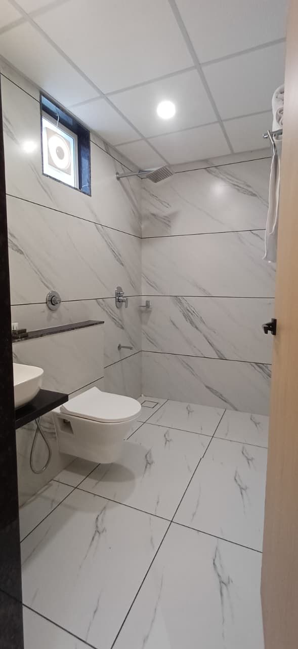 Hotel Hemal Garden Executive Room 8