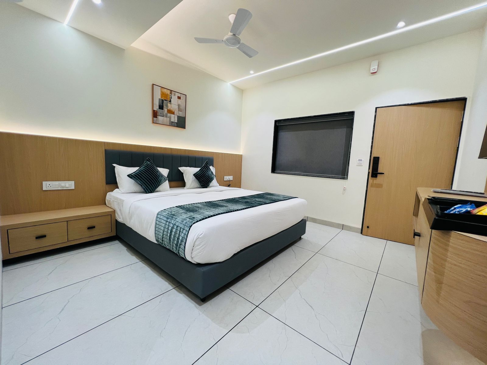 Hotel Hemal Garden Executive Room 3