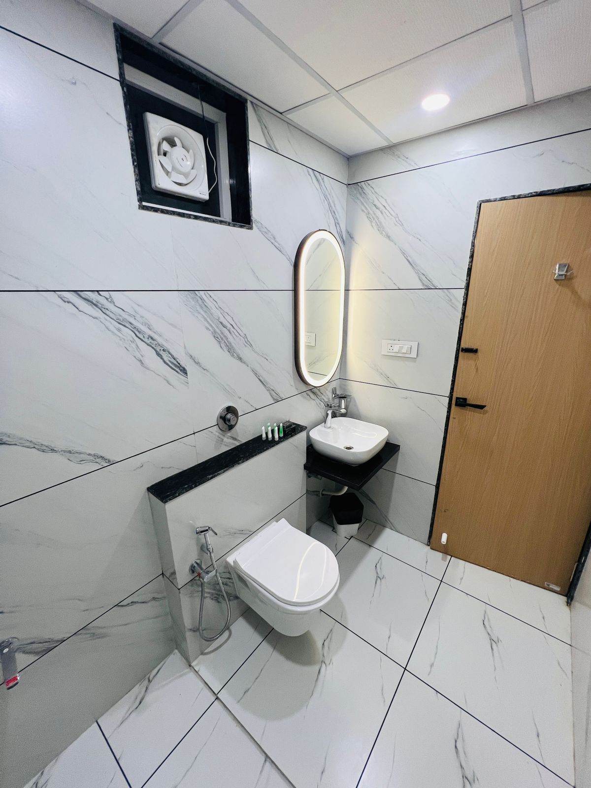 Hotel Hemal Garden Executive Room 9