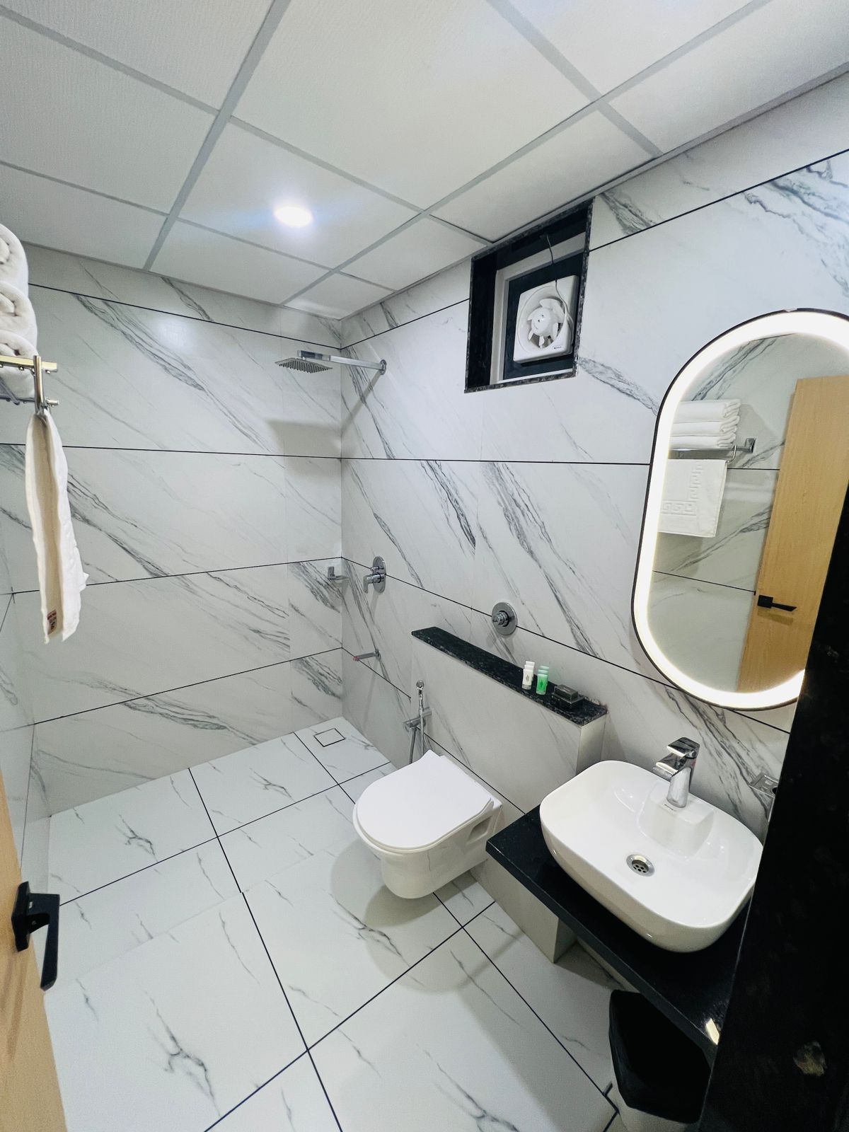 Hotel Hemal Garden Executive Room 7