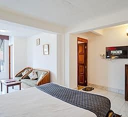 Sparrow Cherry Resort Near MG Marg Comfort Queen 5