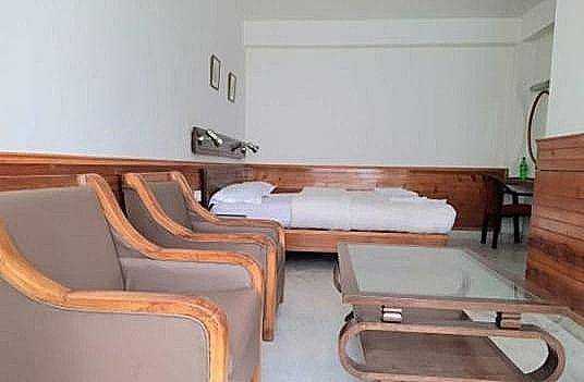 Sparrow Cherry Resort Near MG Marg Comfort Queen 3