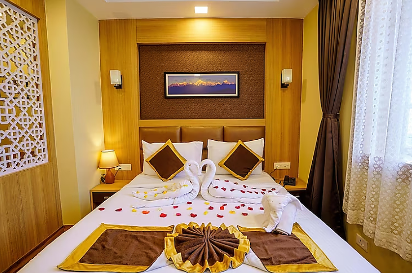 Mg Marg Skyline Suite