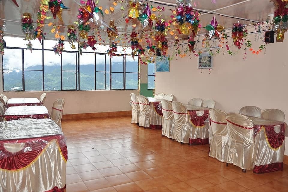 undefined Trateng Residency 8