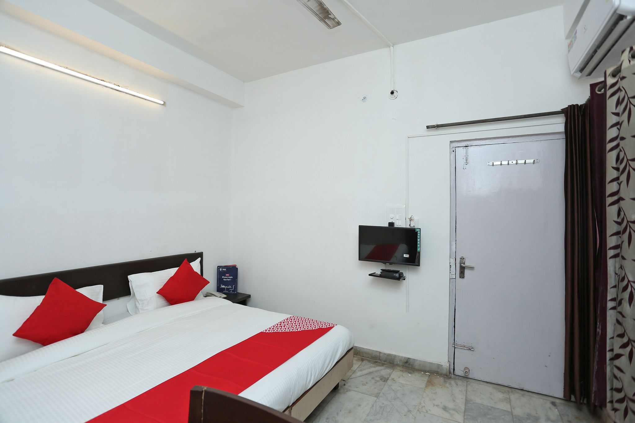 Hotel O by OYO Raghav Hotel Classic 6