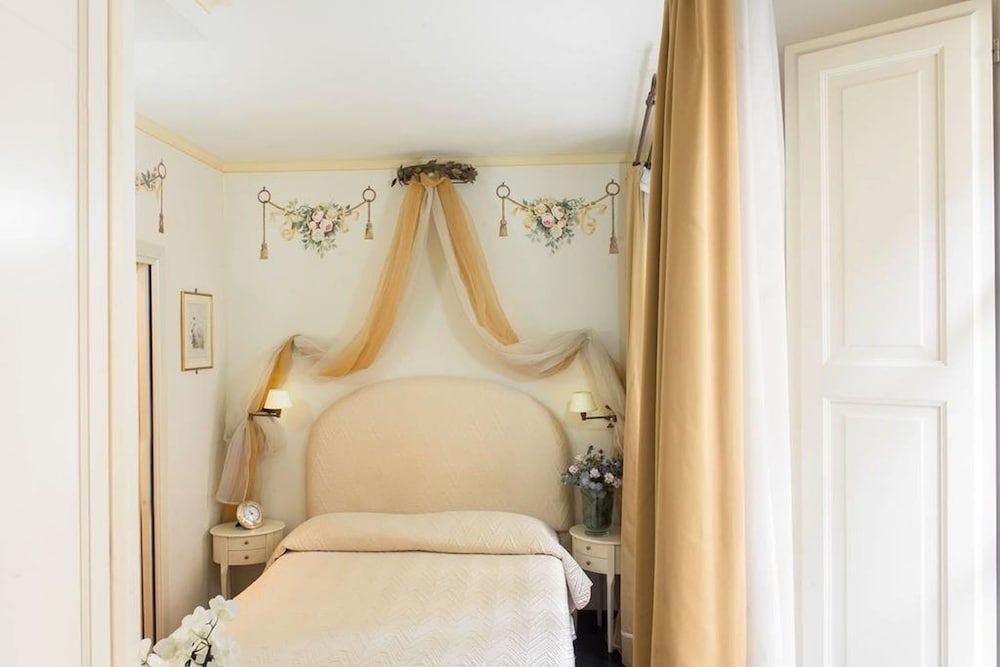 undefined Relais Dei Fiori 5