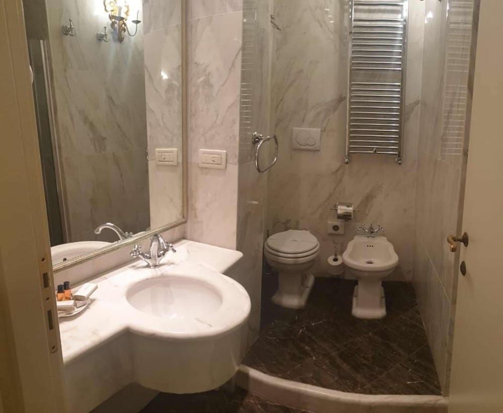 Relais Dei Fiori Standard Double or Twin Room, 1 Double Bed 5