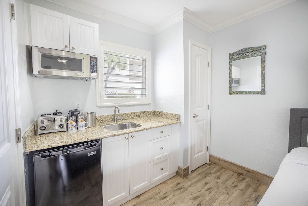 Hotel Sol Standard Room, 2 Double Beds 2