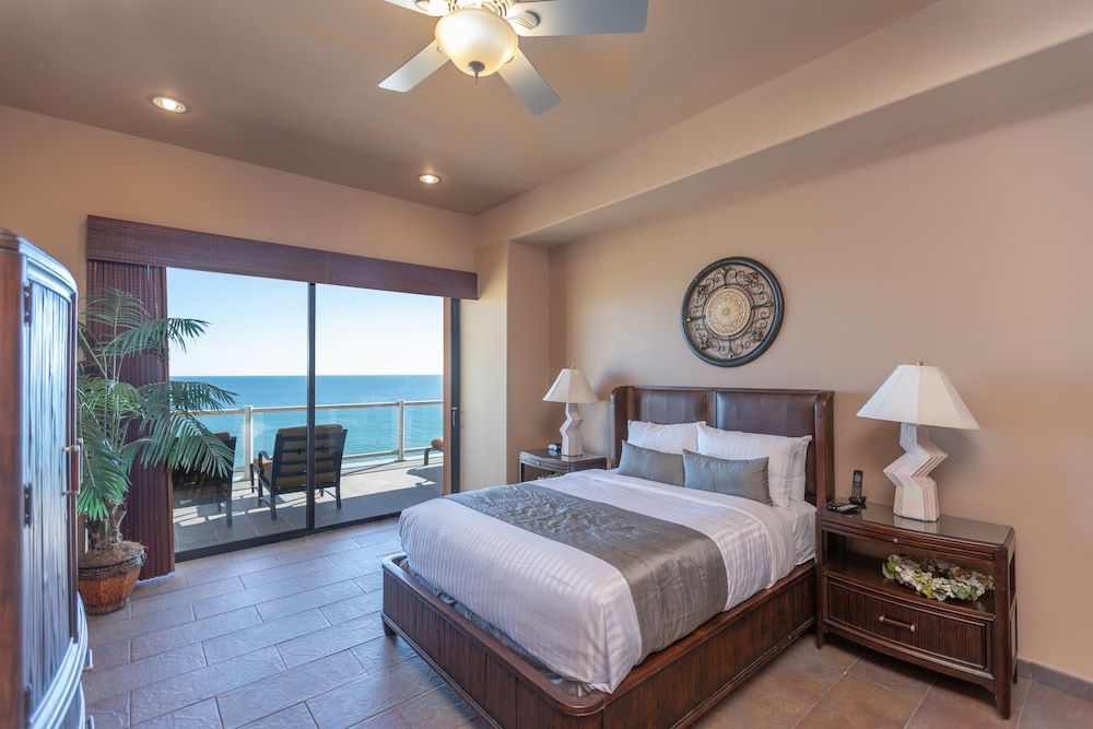 Las Palomas Beach & Golf Resort Room, 1 Bedroom, Oceanfront 11