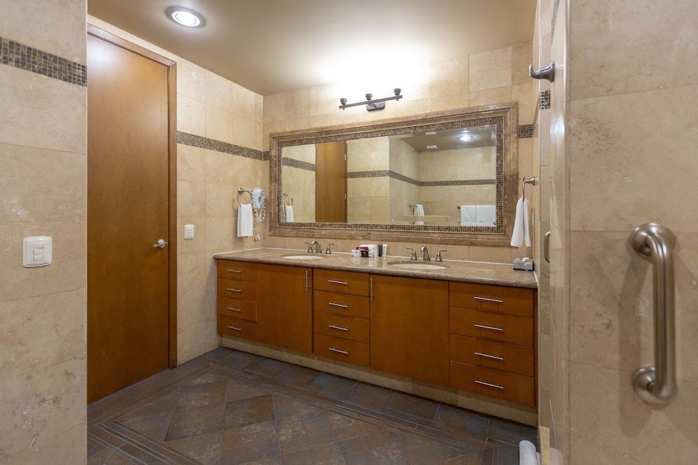 Las Palomas Beach & Golf Resort Room, 3 Bedrooms, Oceanfront 29