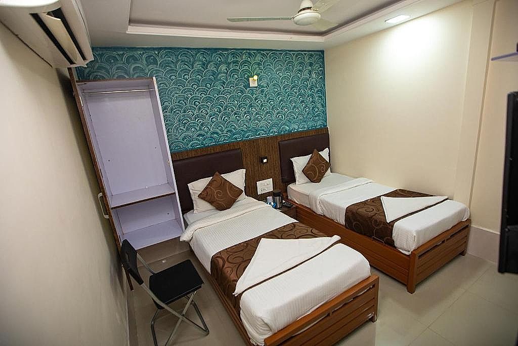 Hotel J D Residency Deluxe Room 25
