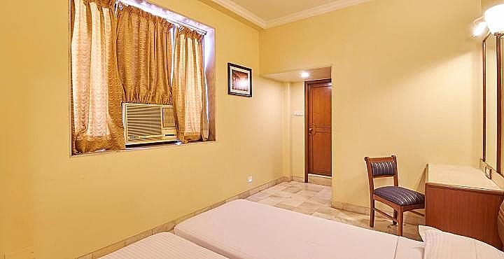 Hotel Ashray International Premium Room- Double Bed 3