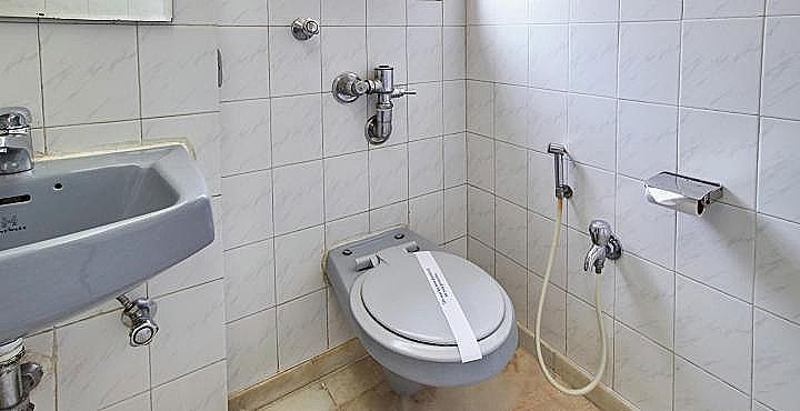 Hotel Ashray International Premium Room- Double Bed 10