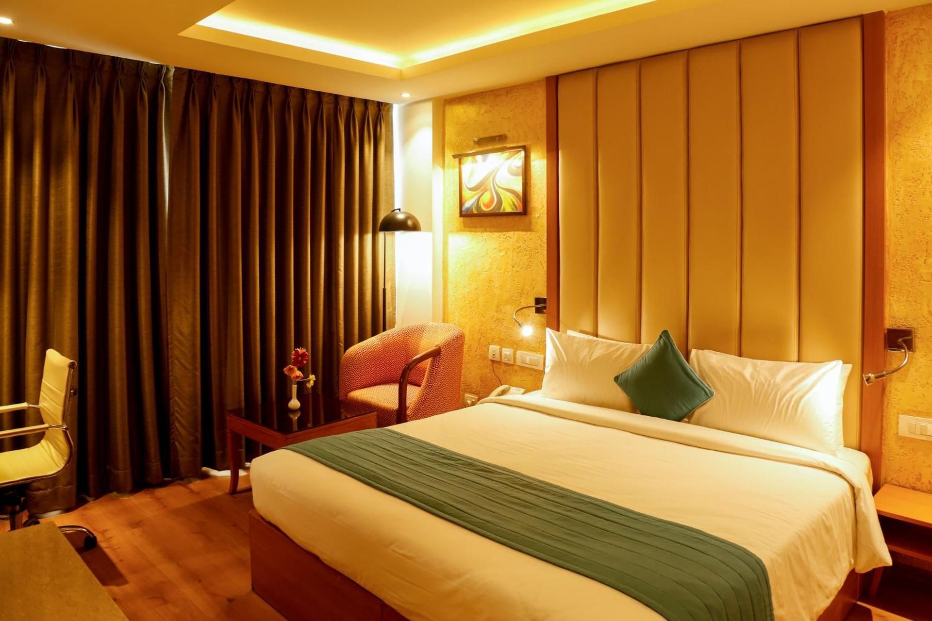 Standard King Room