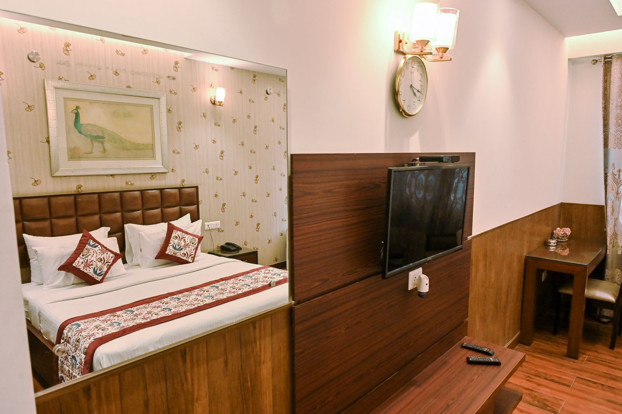 Imperial Apartment Gurgaon Urban Deluxe 5