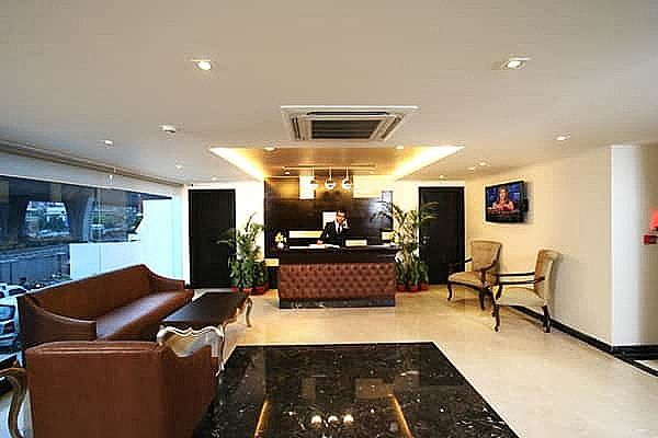 undefined Imperial Apartment 2