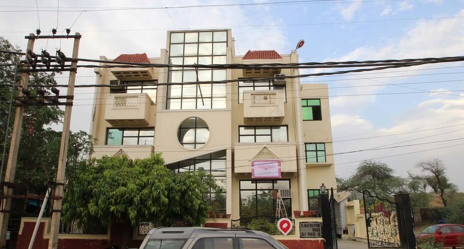 undefined Hotel Hills Home 7