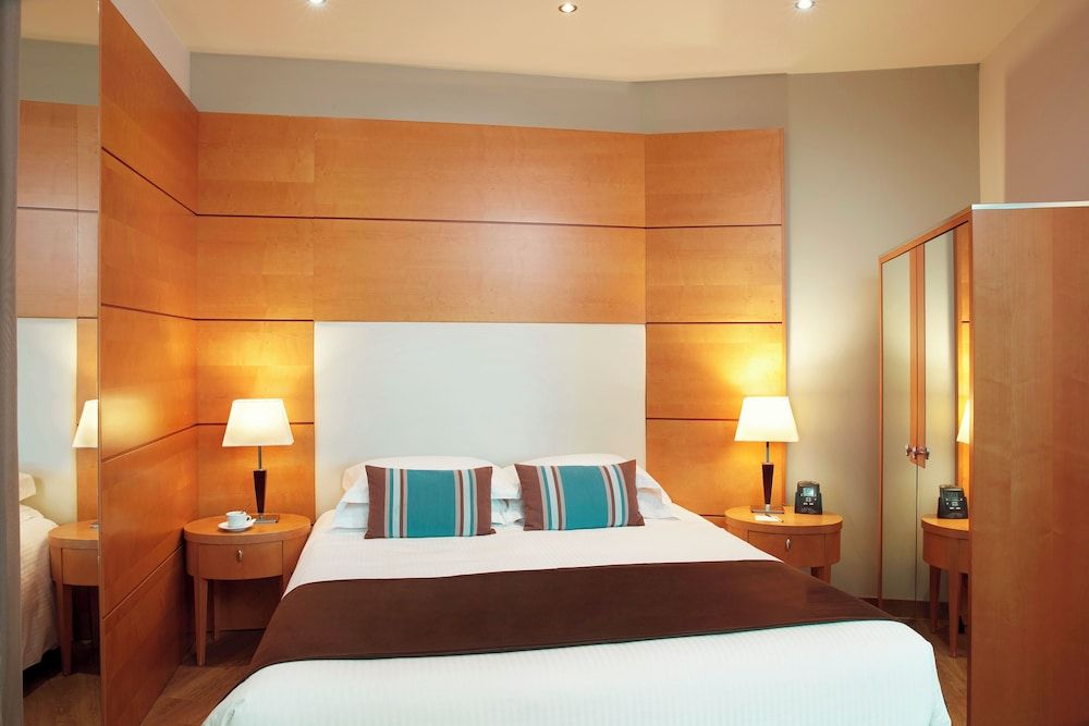 undefined Zeus Essence Dolce by Wyndham Milan Malpensa 6