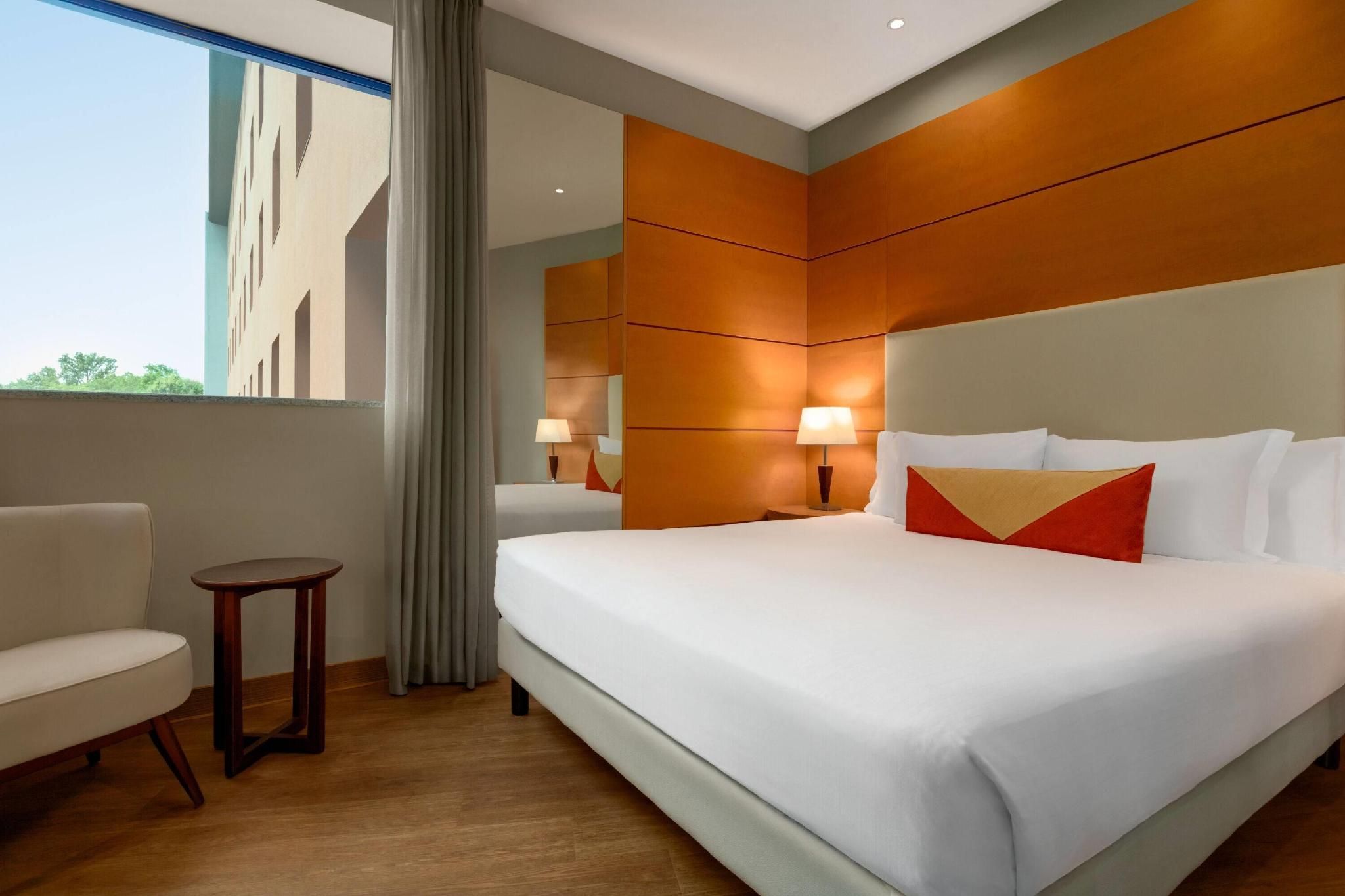 undefined Zeus Essence Dolce by Wyndham Milan Malpensa 8