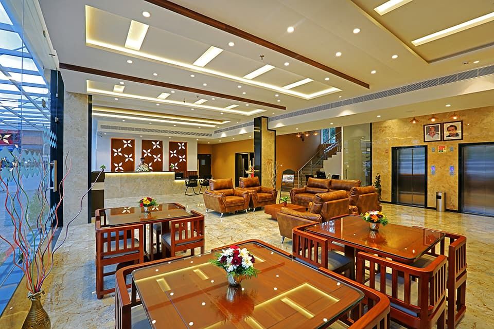 Food & Dining