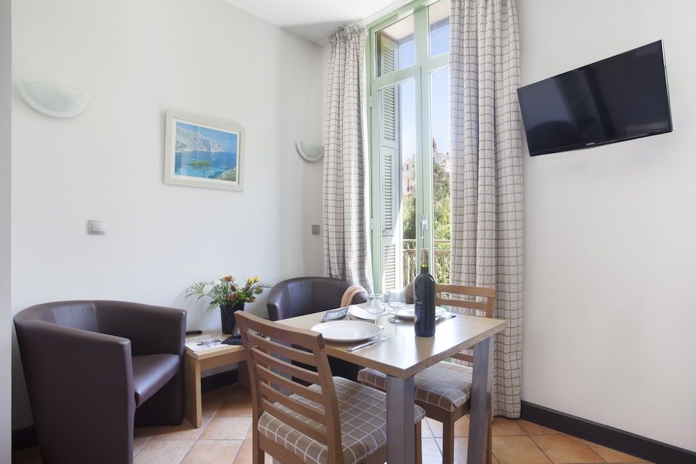 Appart'hôtel Odalys City - Nice Centre Apartment, 1 Bedroom (2 People) 5