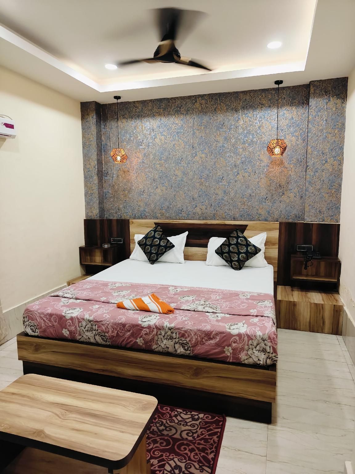 undefined Hotel Sukhmani 4