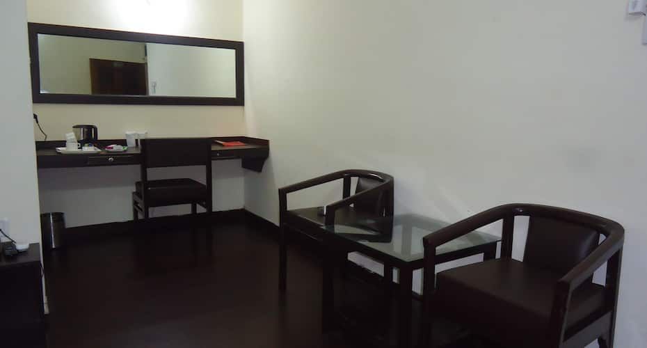 undefined Hotel Amarpali 7