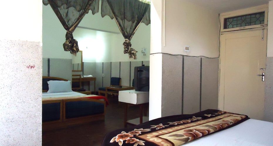 undefined Hotel Amarpali 8