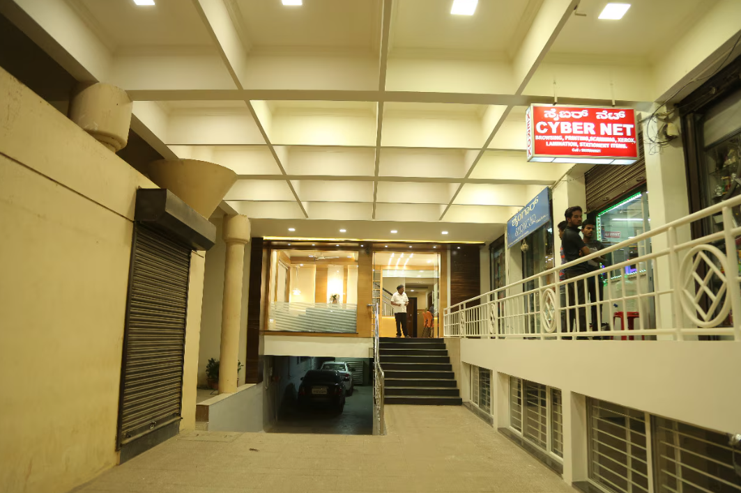 undefined Hotel Shivananda 4