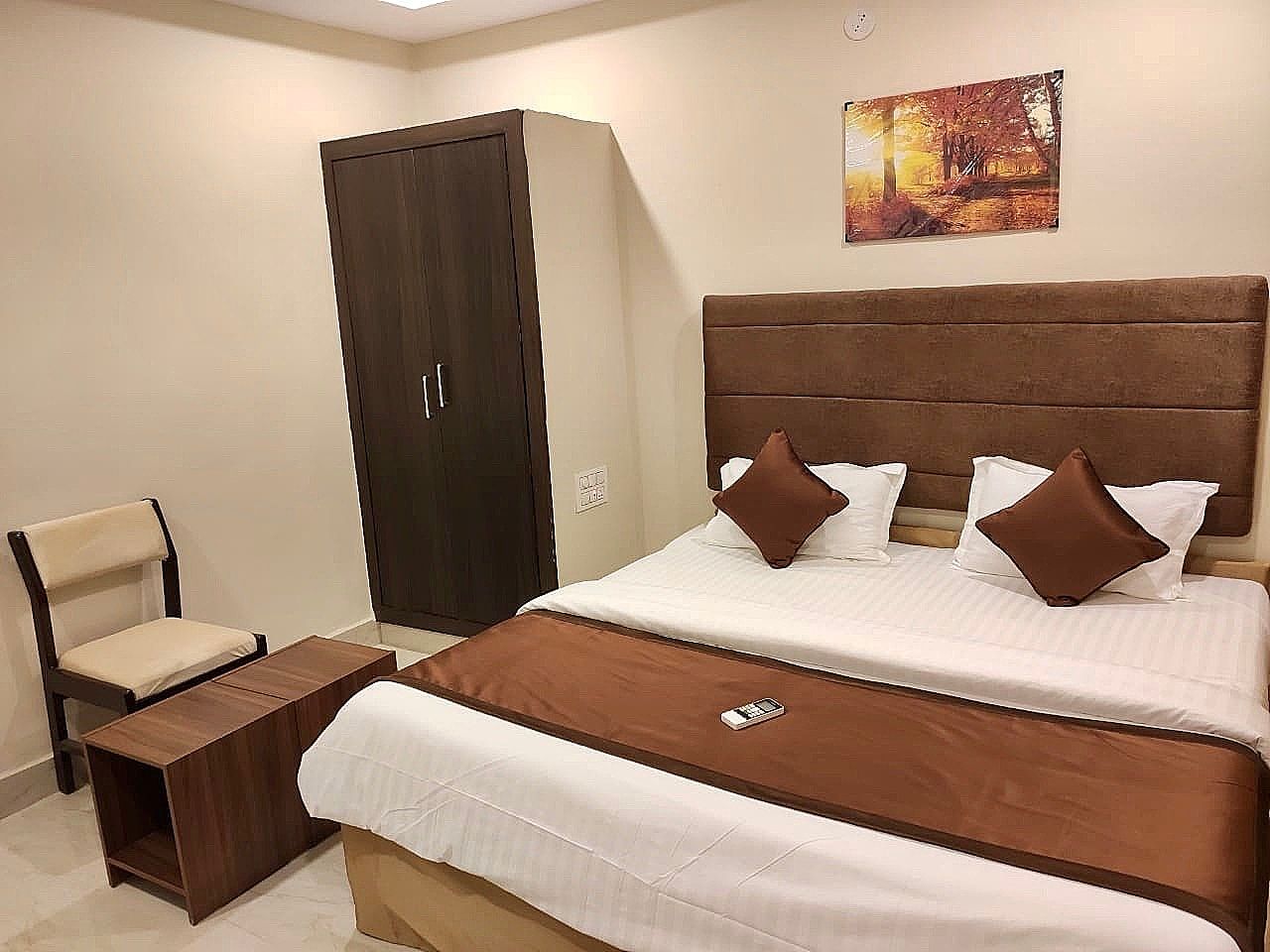 New Hotel Suhail Studio King Double/Single 3