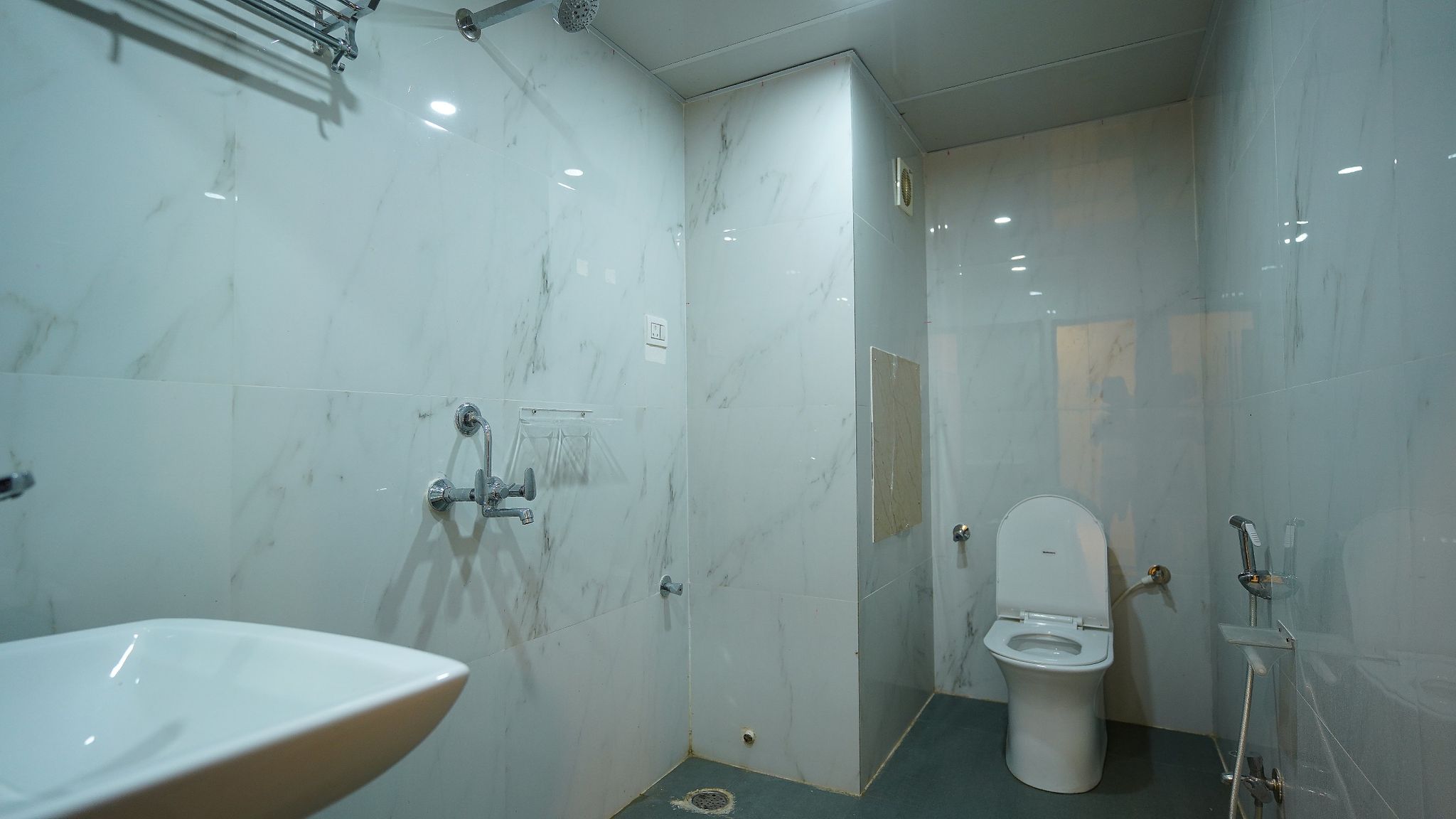 New Hotel Suhail Studio King Single/Double 2