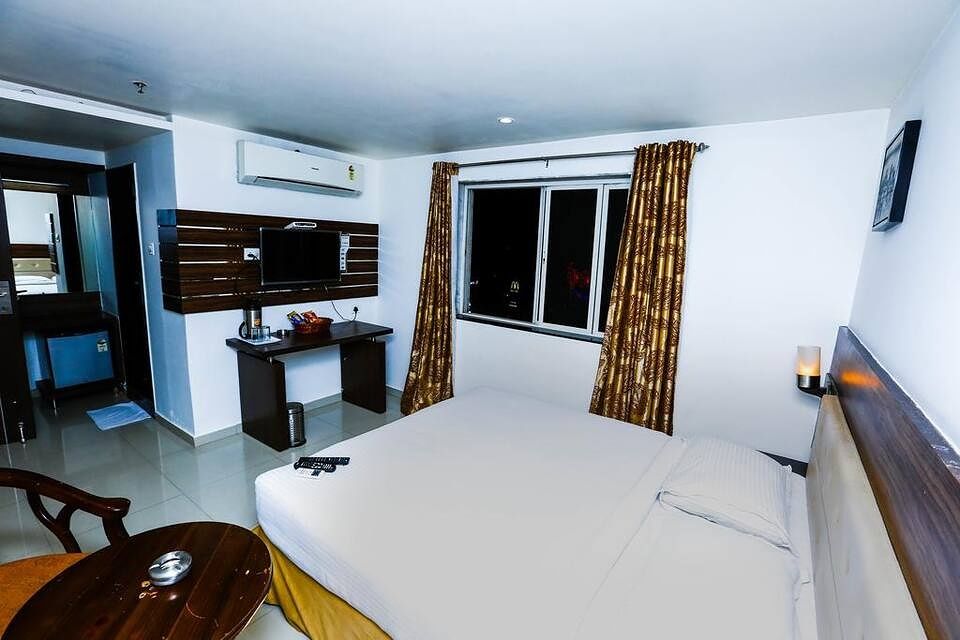 Hotel Kinara Grand - Shamshabad Executive 8