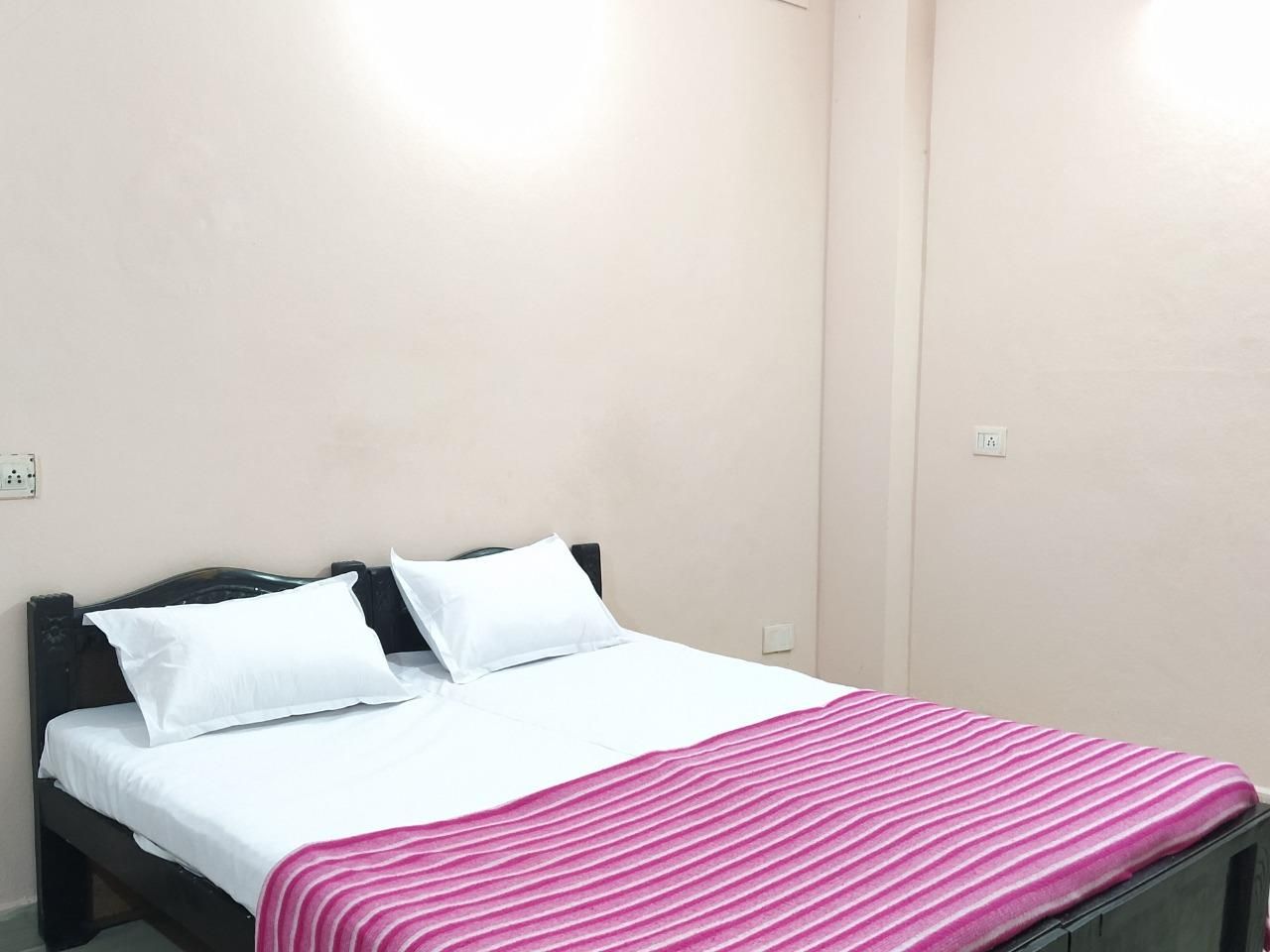 undefined Inndoors Lodge 3