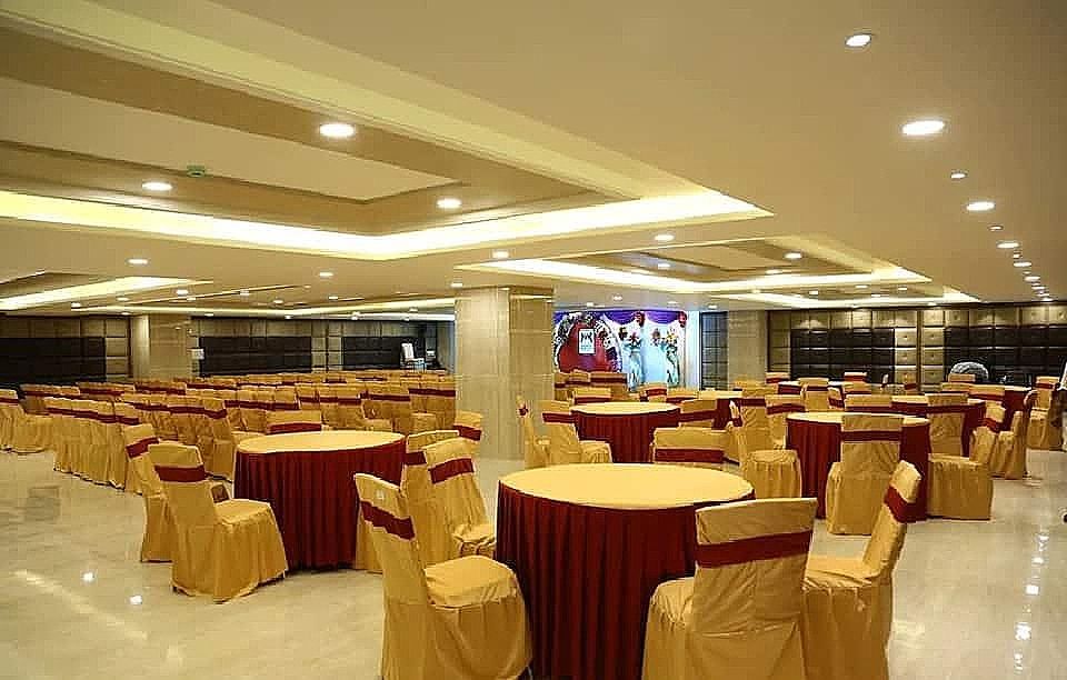 undefined Hotel M Grand 4