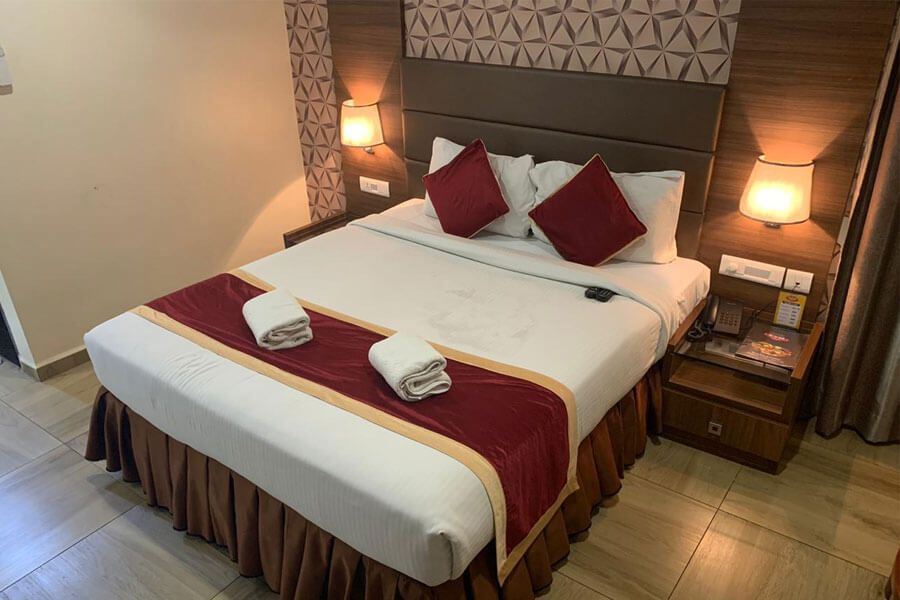Executive AC Room 