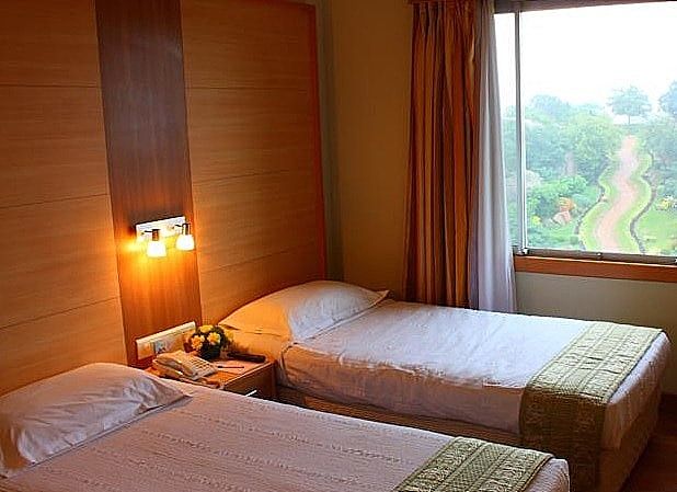 Ramoji Film City- Tara Comfort Hotel Executive Room 7