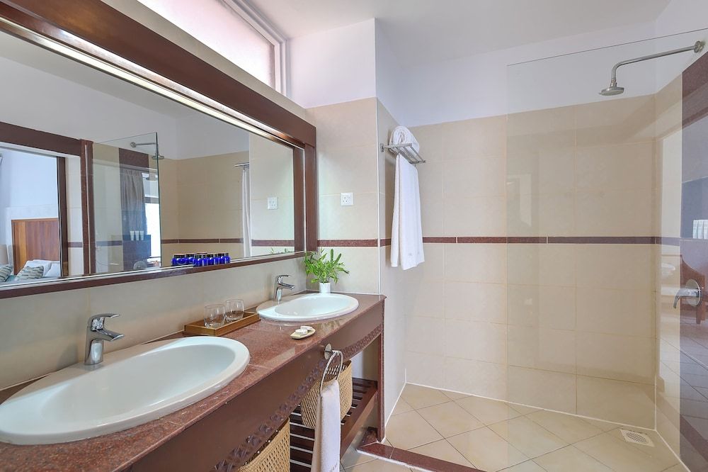 Diamonds Leisure Beach & Golf Resort Bustani Garden 2