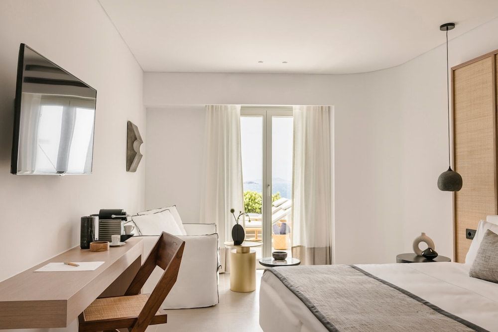 Grace Mykonos Deluxe Room 5
