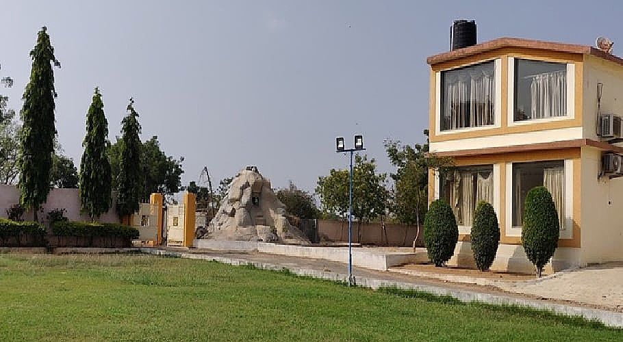 undefined Ravindra Resorts 8