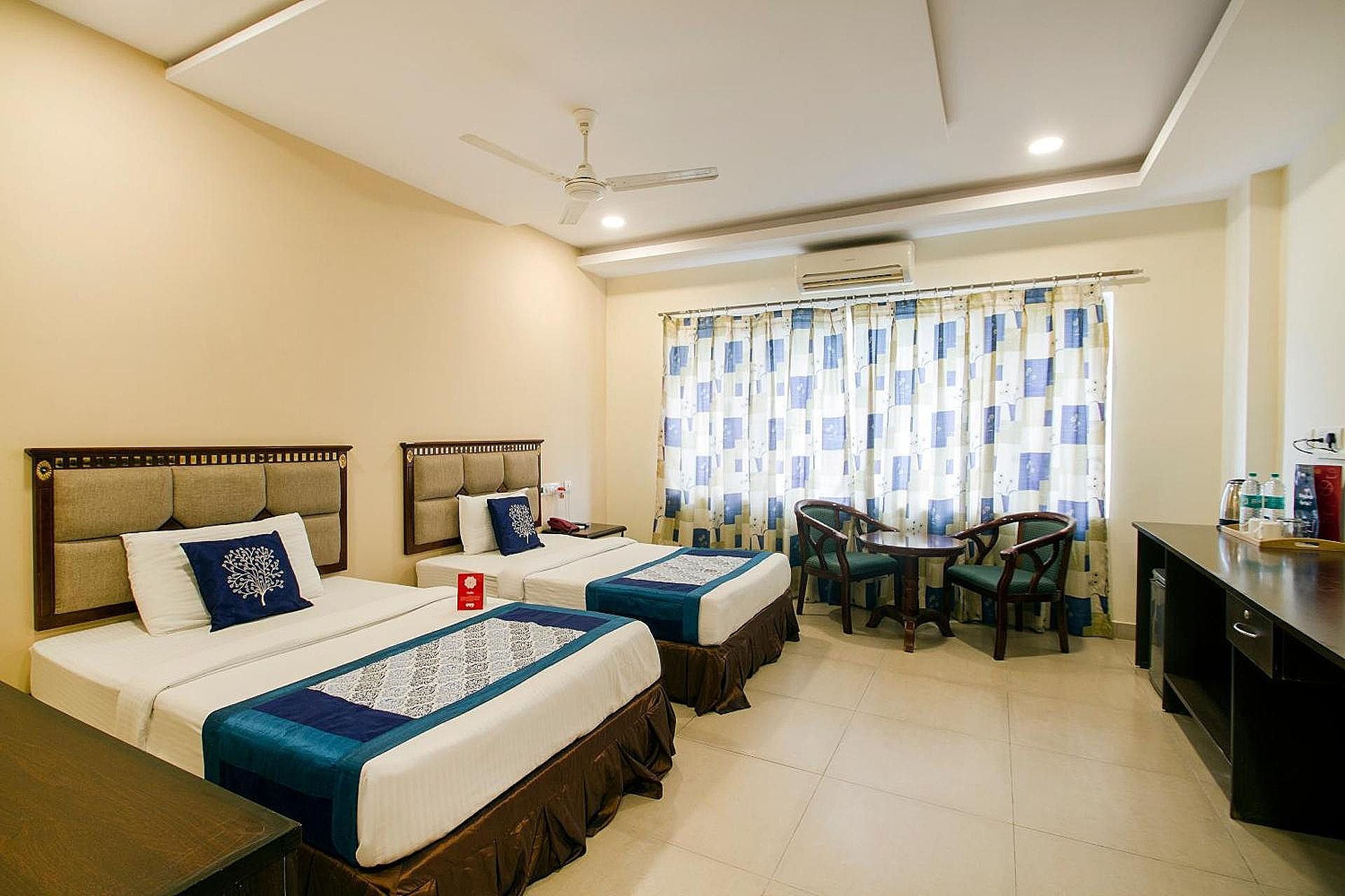Wayinns Sravya Residency Standard Room