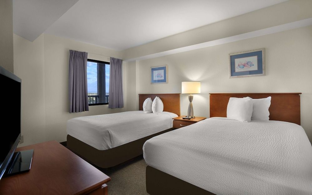 Beach Cove Resort Condo, 2 Bedrooms 2