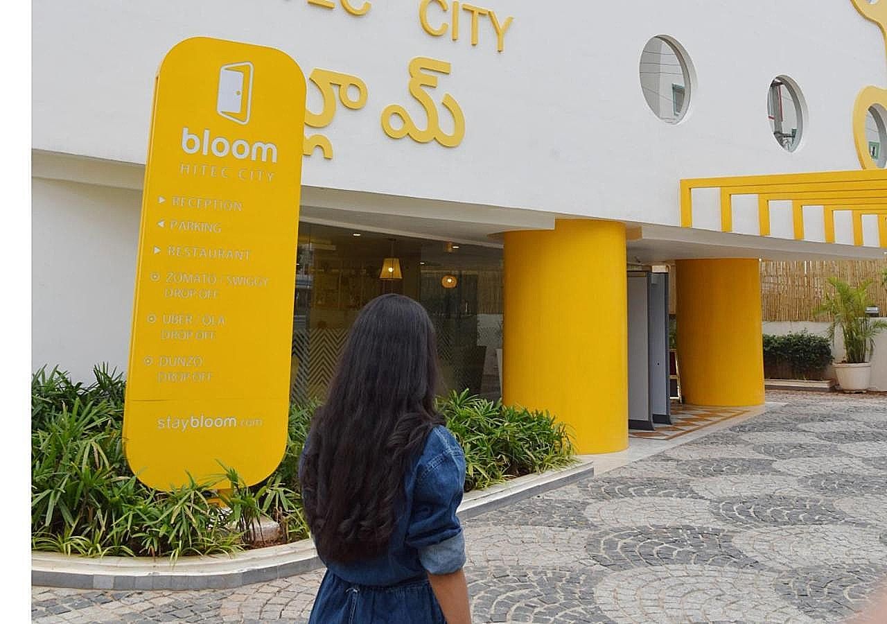 undefined Bloom Hotel HITEC City 10
