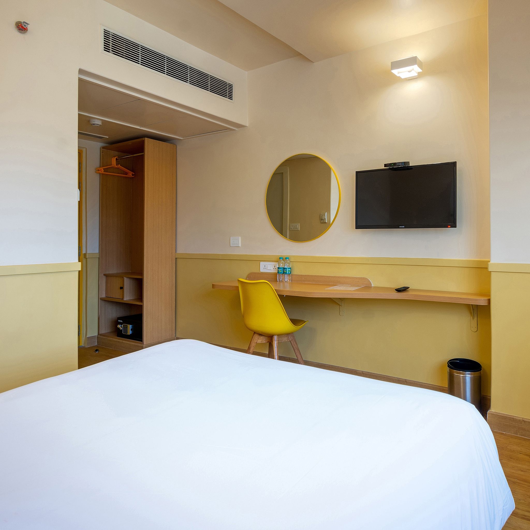 Bloom Hotel HITEC City Signature Suite