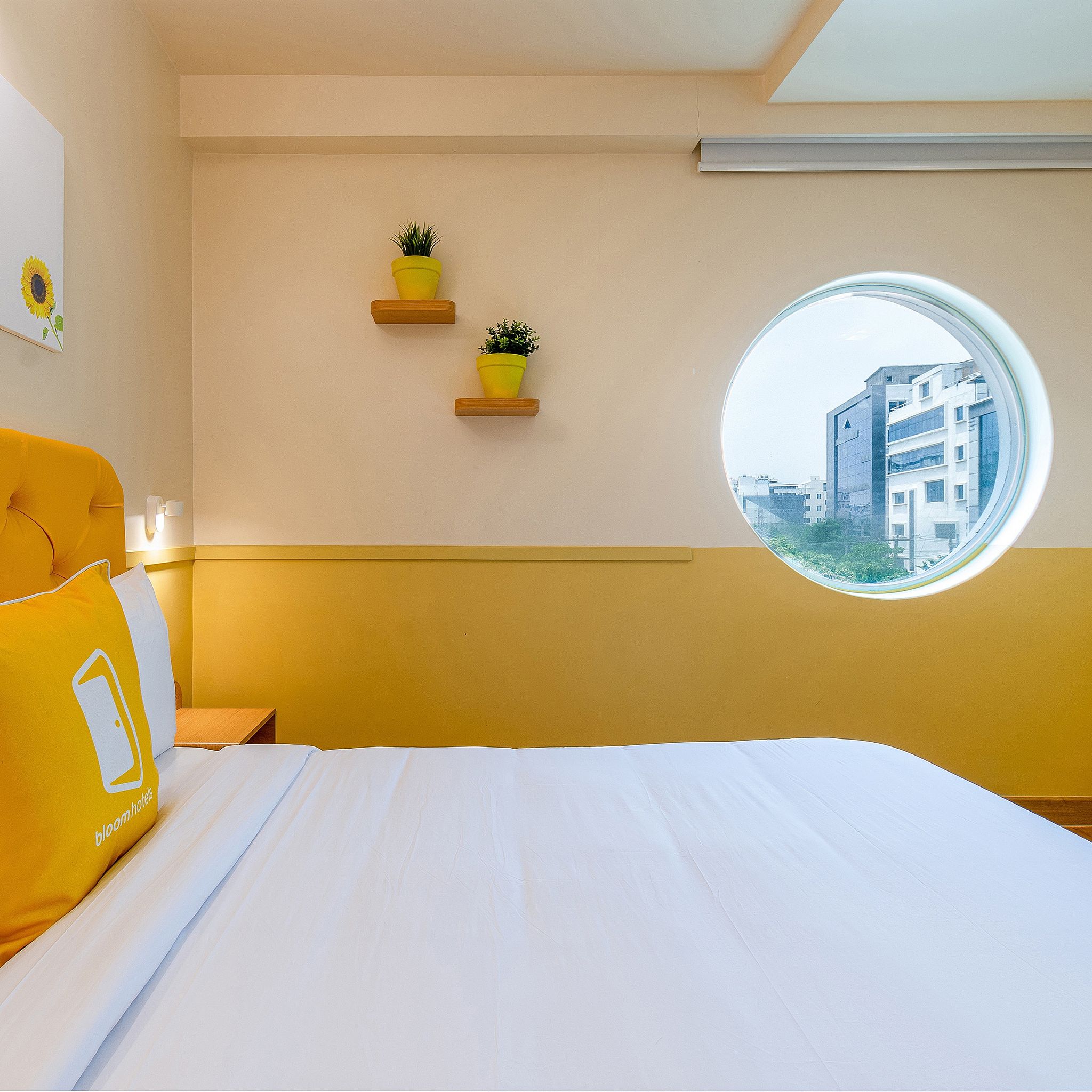Bloom Hotel HITEC City Signature Suite 2