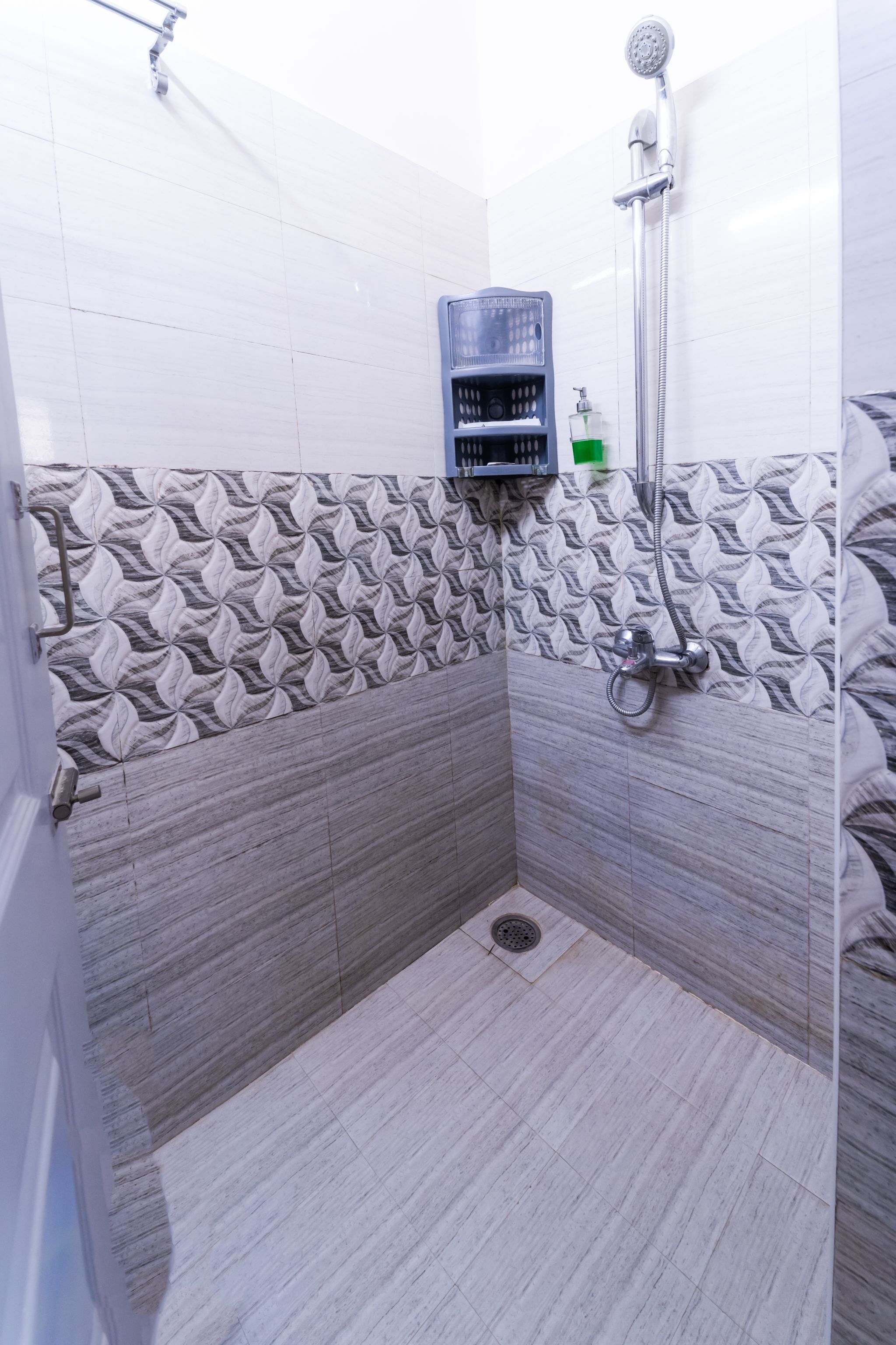 Cyber Pride Large Room-Double Bed 4