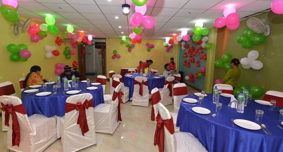 mini conference hall copy