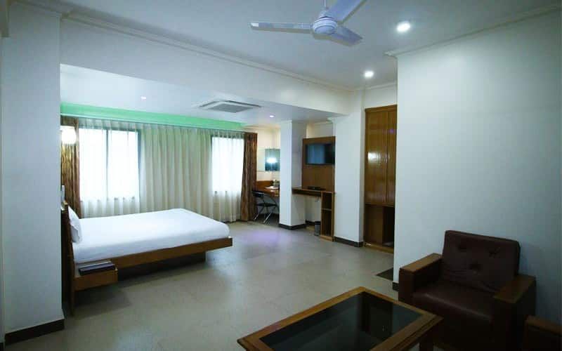 hotel yaiphaba superior deluxe sofa