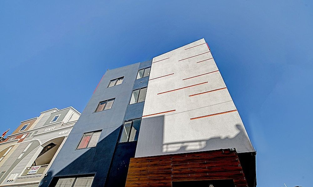 undefined Treebo Choudhary International, Vijay Nagar 7