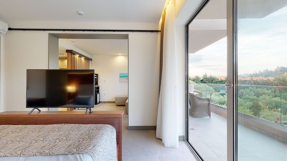 Acrotel Athena Pallas Grand Suite 18